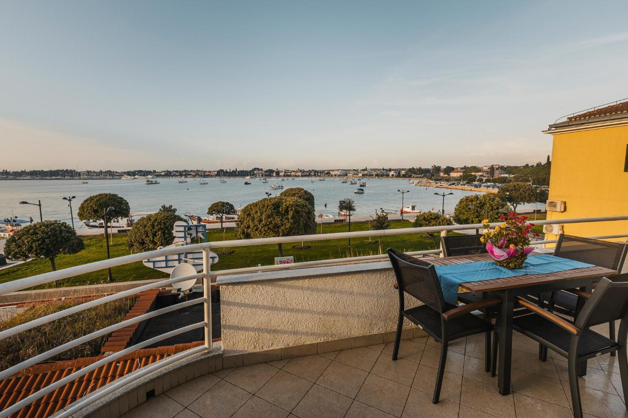 Ferienwohnung Bluemarine Umag Exterior foto