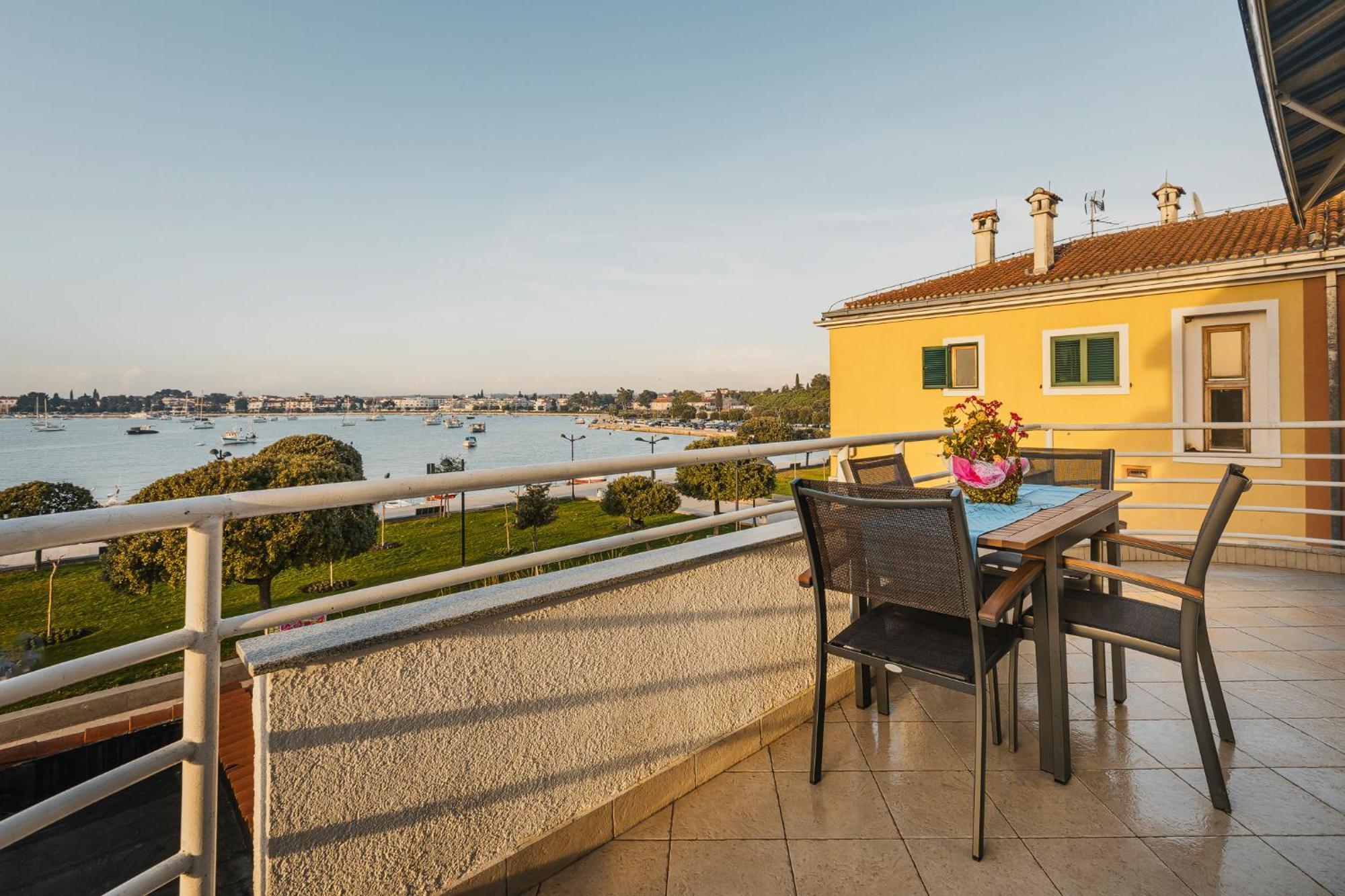Ferienwohnung Bluemarine Umag Exterior foto